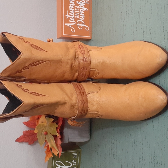 LAREDO BOOTS SZ 8.5 - Picture 1 of 8